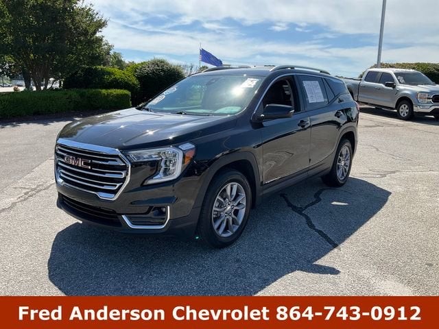 2024 GMC Terrain SLT