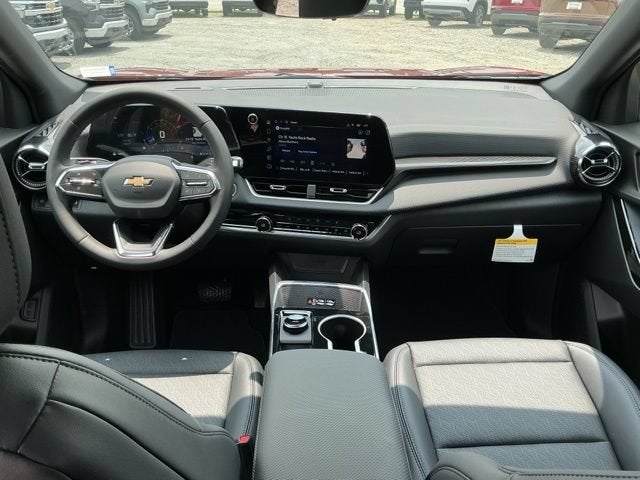 2027 Chevrolet Equinox LT - Photo 12