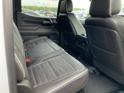 2024 GMC Sierra 1500 AT4X