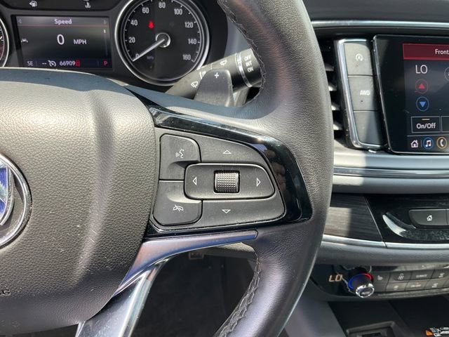 2022 Buick Enclave Essence