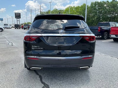 2022 Buick Enclave Essence