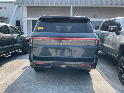2025 Lincoln Navigator Reserve