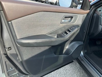 2021 Nissan Rogue SV FWD
