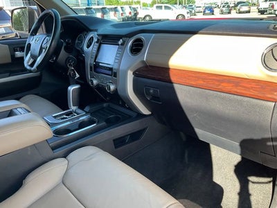2017 Toyota Tundra Limited 5.7L V8