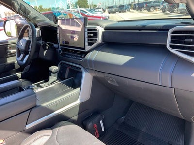 2025 Toyota Tundra Hybrid Platinum Hybrid CrewMax 5.5' Bed