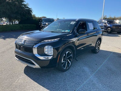 2023 Mitsubishi Outlander SEL