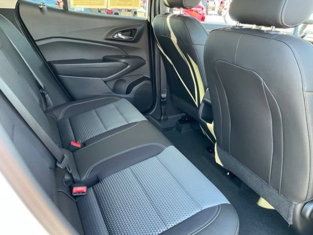 2026 Chevrolet Trax LT - Photo 17