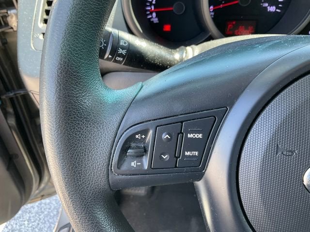 2013 Kia Soul Base