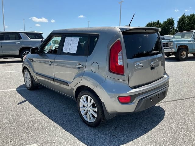 2013 Kia Soul Base