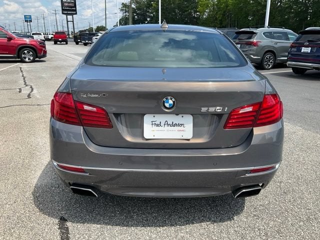 2015 BMW 5 Series 550i