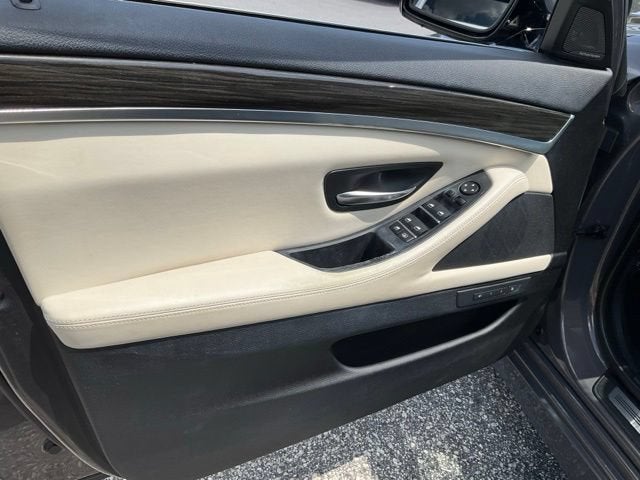 2015 BMW 5 Series 550i