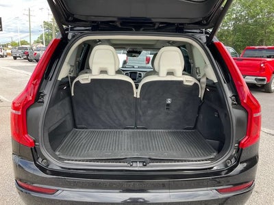 2020 Volvo XC90 T6 Momentum 6 Passenger